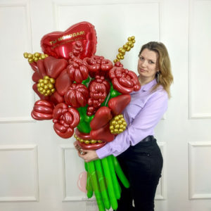 Букет из шаров и сердцем