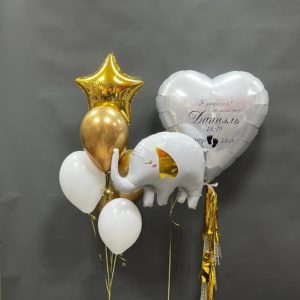 Шары на выписку для мальчика в белом цвете в Перми